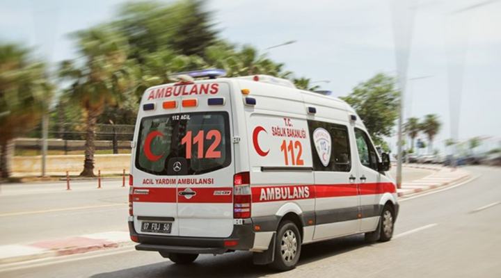 Antalya’da devrilen midibüsteki 1 turist öldü, 13 kişi yaralandı