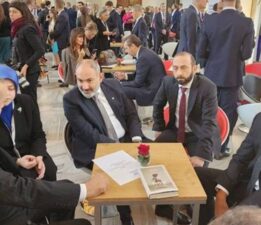 Cumhurbaşkanı Erdoğan Prag’da, Aliyev ve Paşinyan ile bir araya geldi