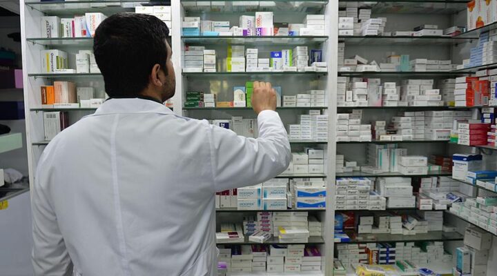 “Geçen yıl vatandaşın, SGK tarafından karşılanmadığı için geri ödenmeyen ilaçlara cebinden yaptığı harcama 6 milyar 220 milyon lira”
